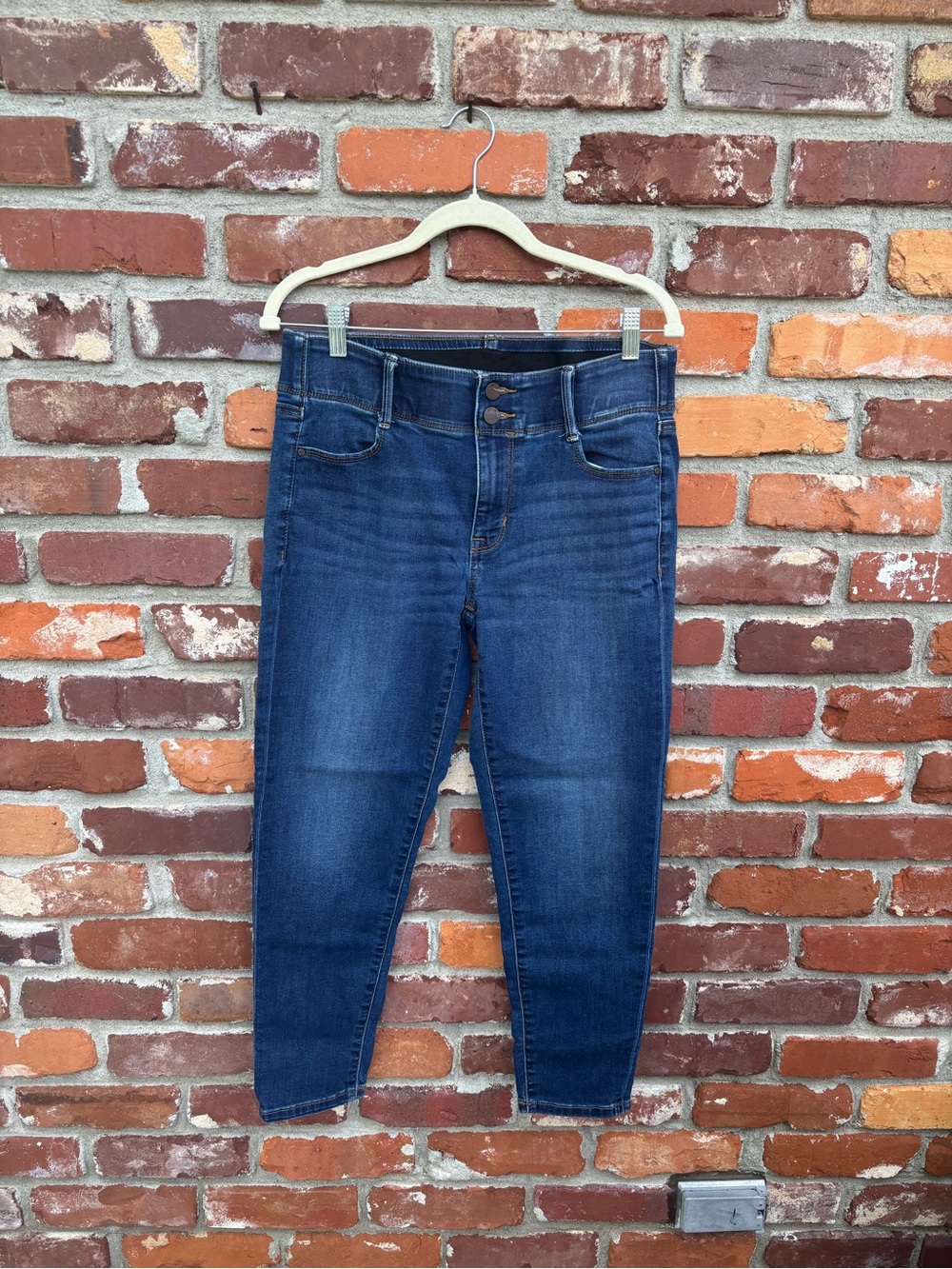 EUC Apt. 9 Jeans